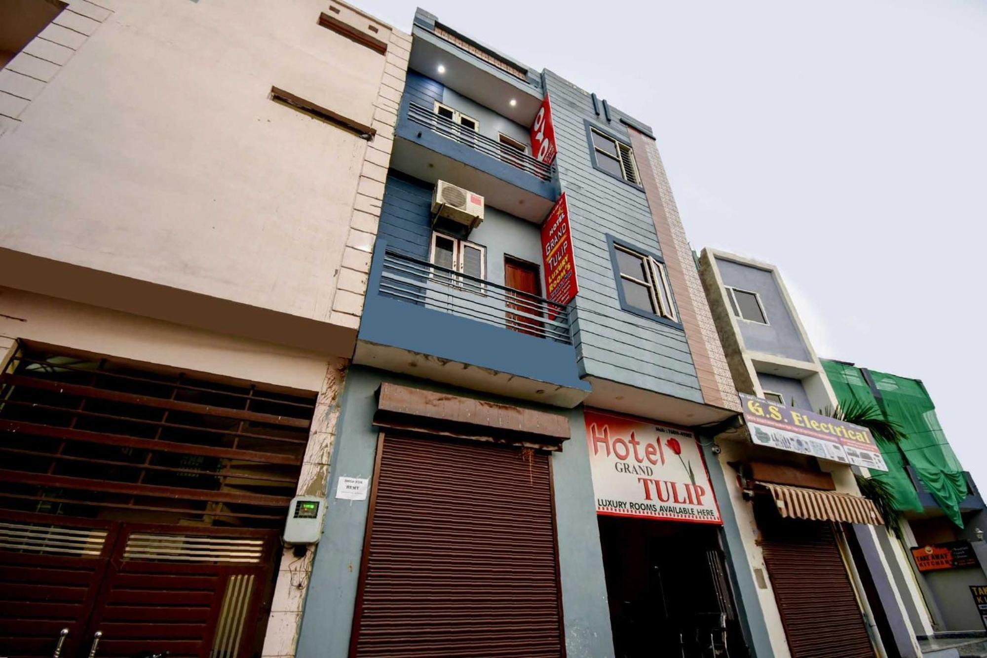 Oyo Flagship 74383 Hotel Grand Tulip Lalewal Exterior photo